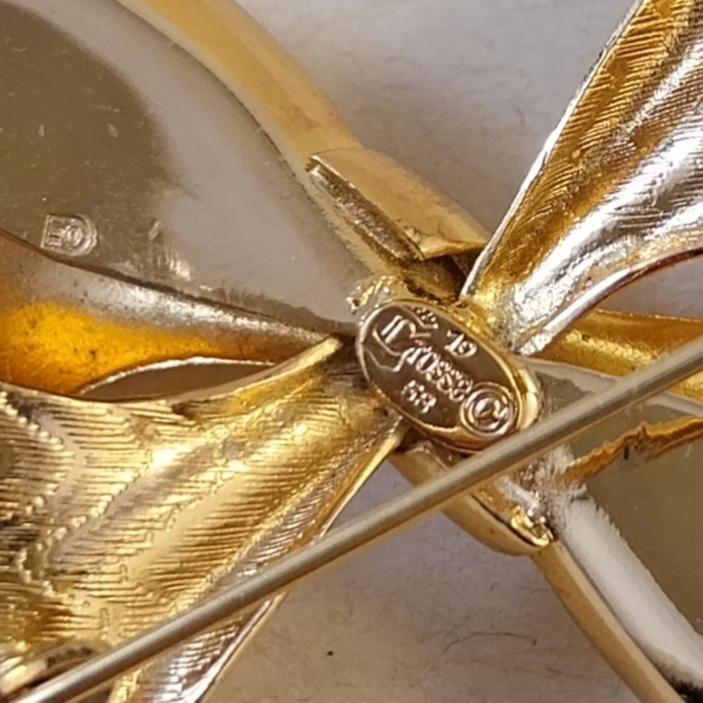 Vintage Gold Planted  Bow Brooch - Picture 3 of 15